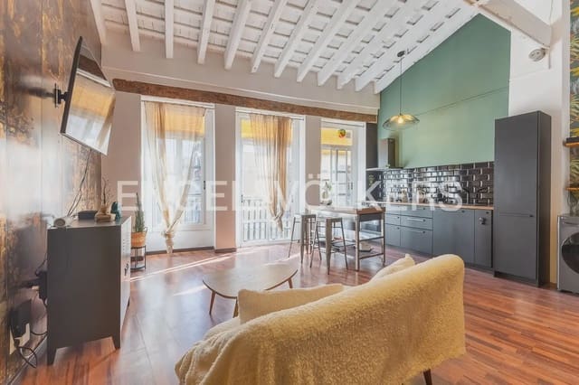 2 bedroom Flat for sale in La Seu, Valencia city - € 397,000 (Ref: 10035679)