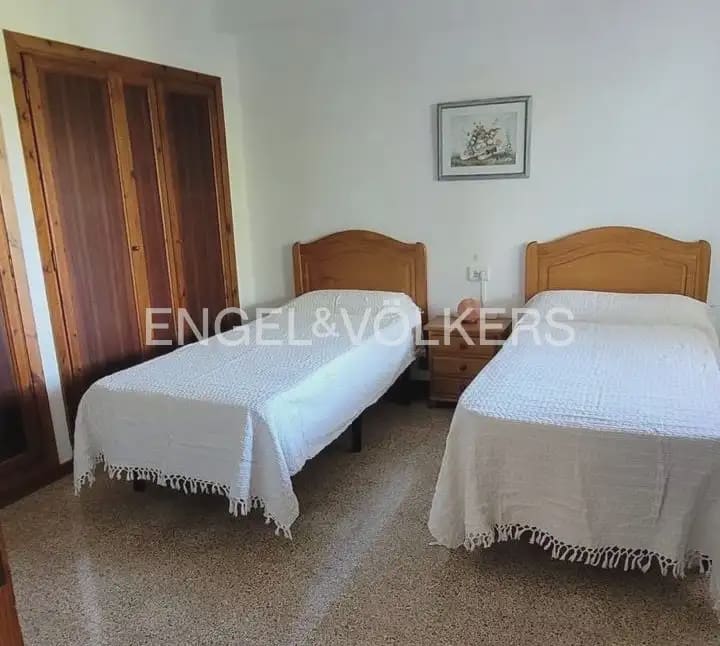 2 soveværelse Lejlighed til leje i Denia med swimmingpool - € 2.000 (Ref: 10035936)