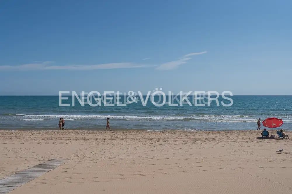 4 Zimmer Reihenhaus zu verkaufen in Miramar mit Garage - 269.000 € (Ref: 10035938)