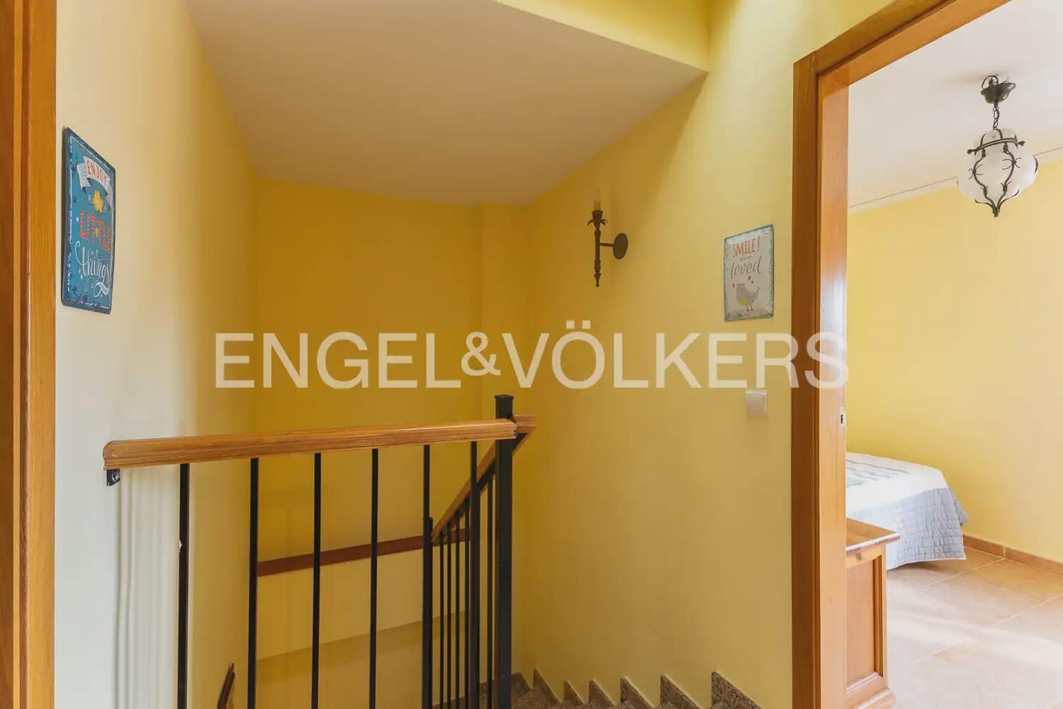 4 Zimmer Reihenhaus zu verkaufen in Miramar mit Garage - 269.000 € (Ref: 10035938)