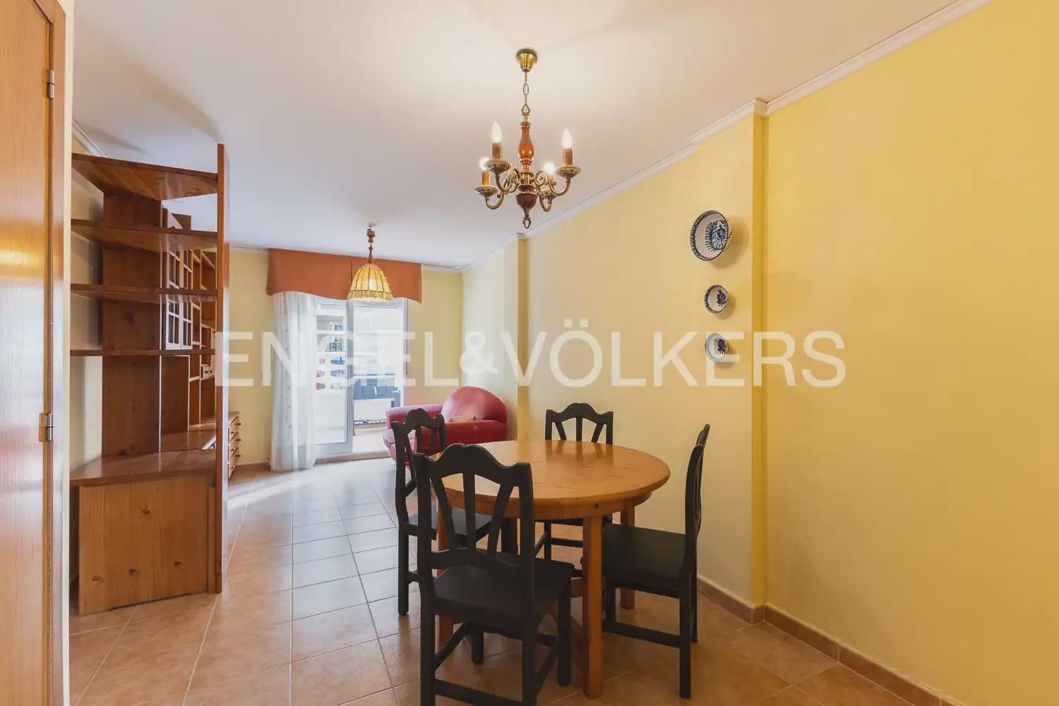 4 Zimmer Reihenhaus zu verkaufen in Miramar mit Garage - 269.000 € (Ref: 10035938)