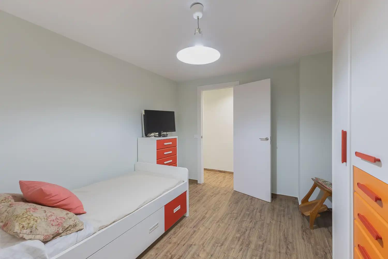 4 camera da letto Appartamento da affittare in Sagunto / Sagunt con garage - 1.500 € (Rif: 10036196)