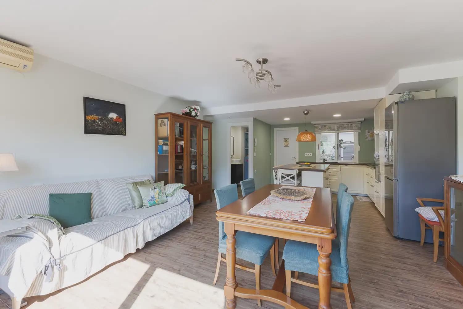 4 camera da letto Appartamento da affittare in Sagunto / Sagunt con garage - 1.500 € (Rif: 10036196)