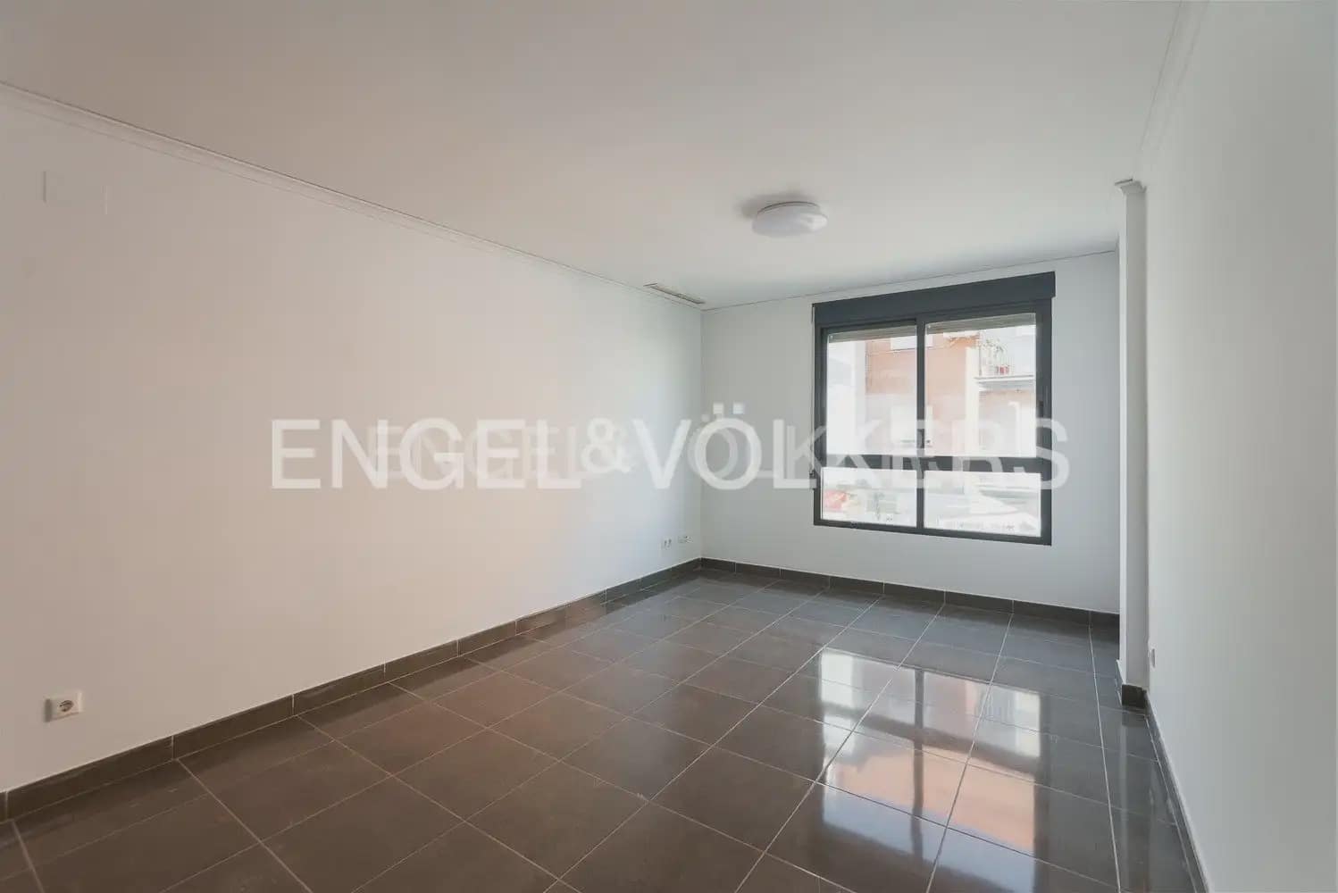 3 bedroom Flat for rent in Moncofa with garage - € 1,000 (Ref: 10036198)
