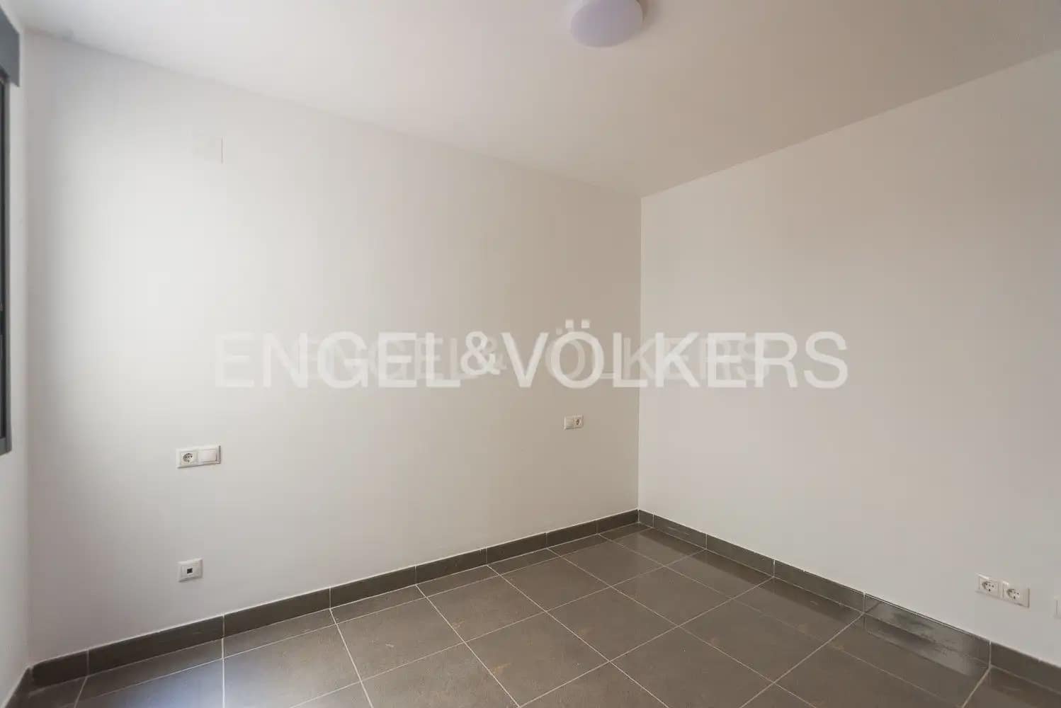 3 bedroom Flat for rent in Moncofa with garage - € 1,000 (Ref: 10036198)