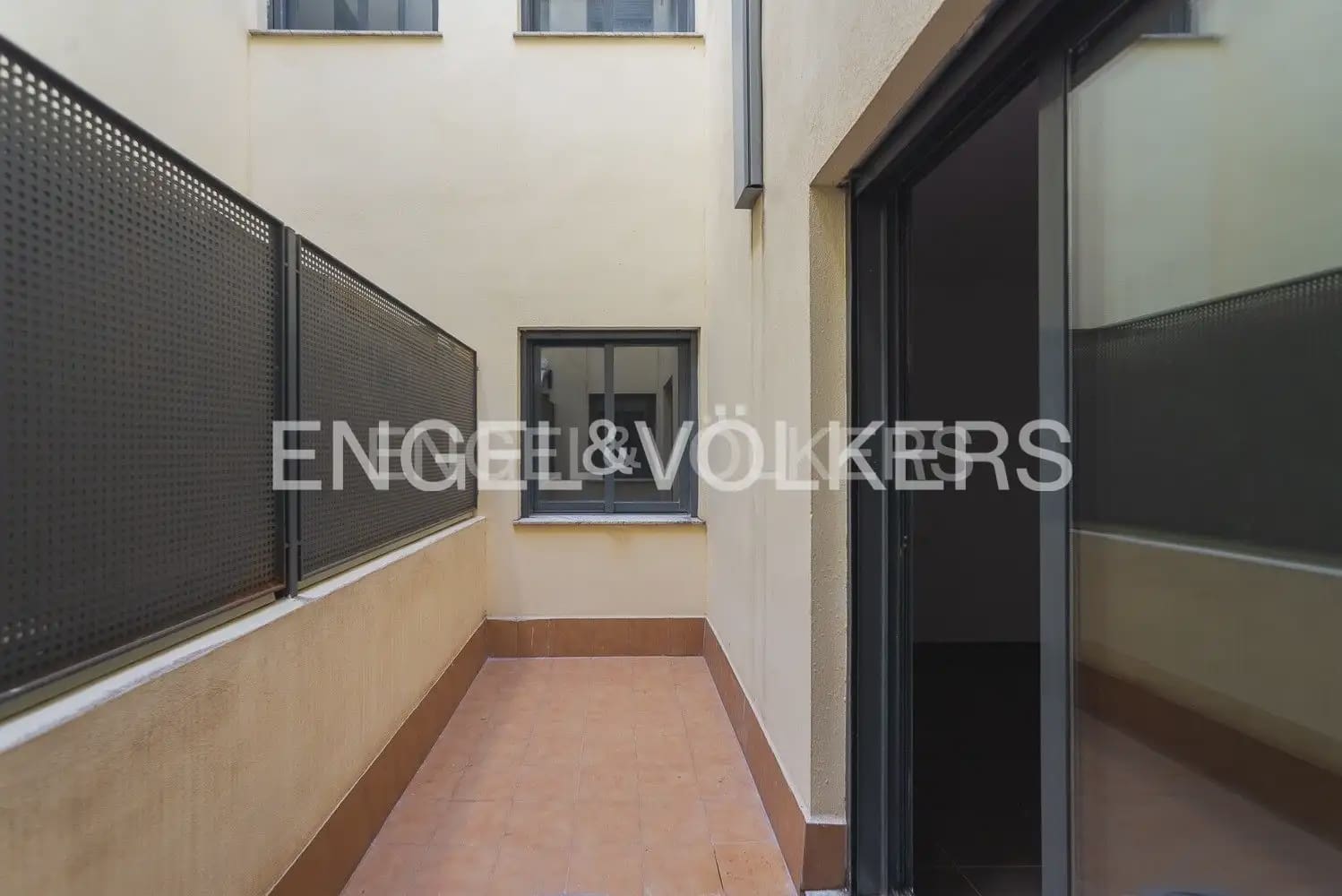 3 bedroom Flat for rent in Moncofa with garage - € 1,000 (Ref: 10036198)