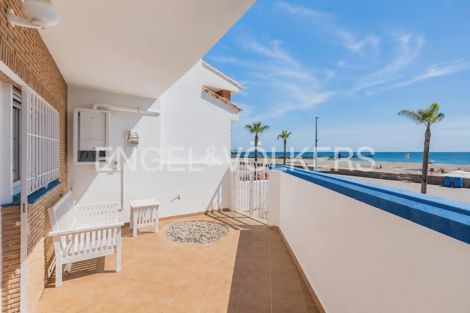 Adosado de 5 habitaciones en Puçol en alquiler con garaje - 2.900 € (Ref: 10036199)
