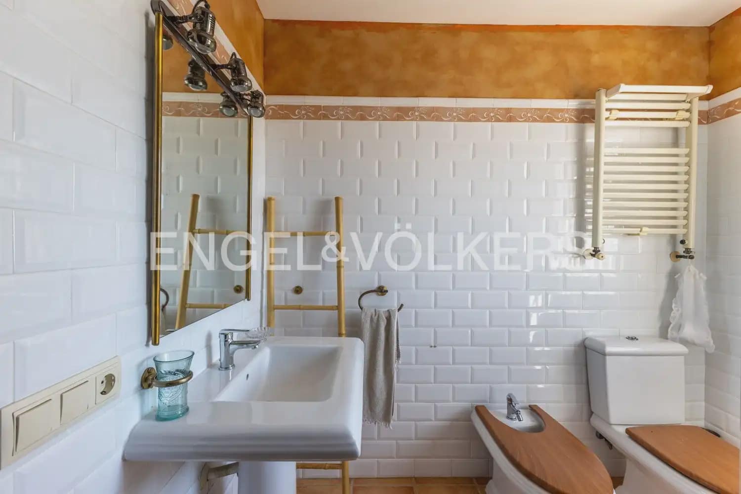 Adosado de 5 habitaciones en Puçol en alquiler con garaje - 2.900 € (Ref: 10036199)