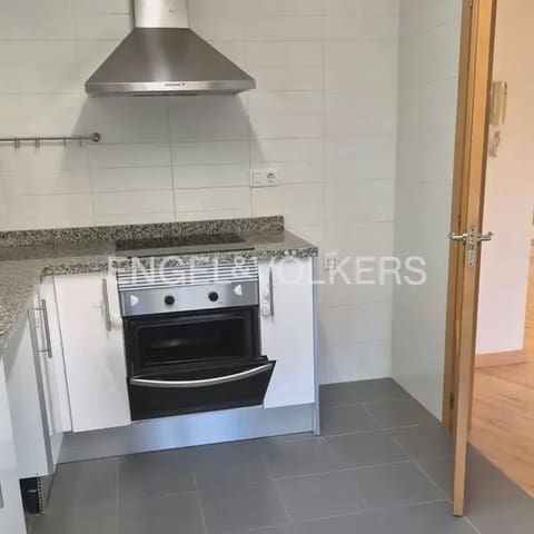 3 quarto Casa em Banda para arrendar em Rocafort com garagem - 1 800 € (Ref: 10039107)