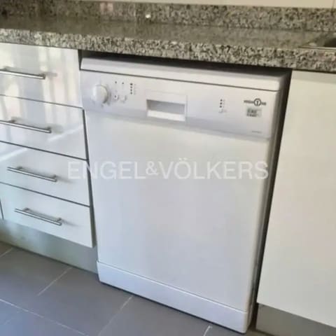 3 quarto Casa em Banda para arrendar em Rocafort com garagem - 1 800 € (Ref: 10039107)