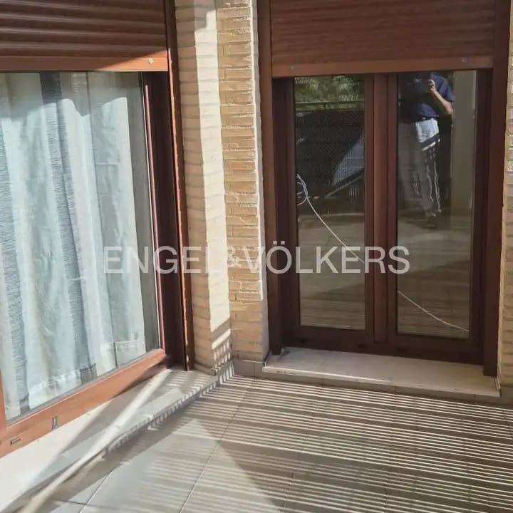 3 quarto Casa em Banda para arrendar em Rocafort com garagem - 1 800 € (Ref: 10039107)