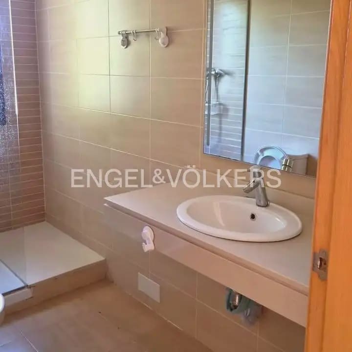 3 quarto Casa em Banda para arrendar em Rocafort com garagem - 1 800 € (Ref: 10039107)