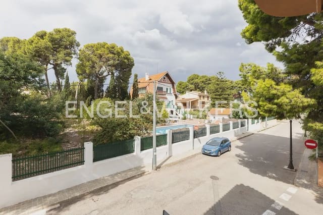 Maison de Ville de 3 chambres à louer à Rocafort avec garage - 1 800 € (Ref: 10039107)