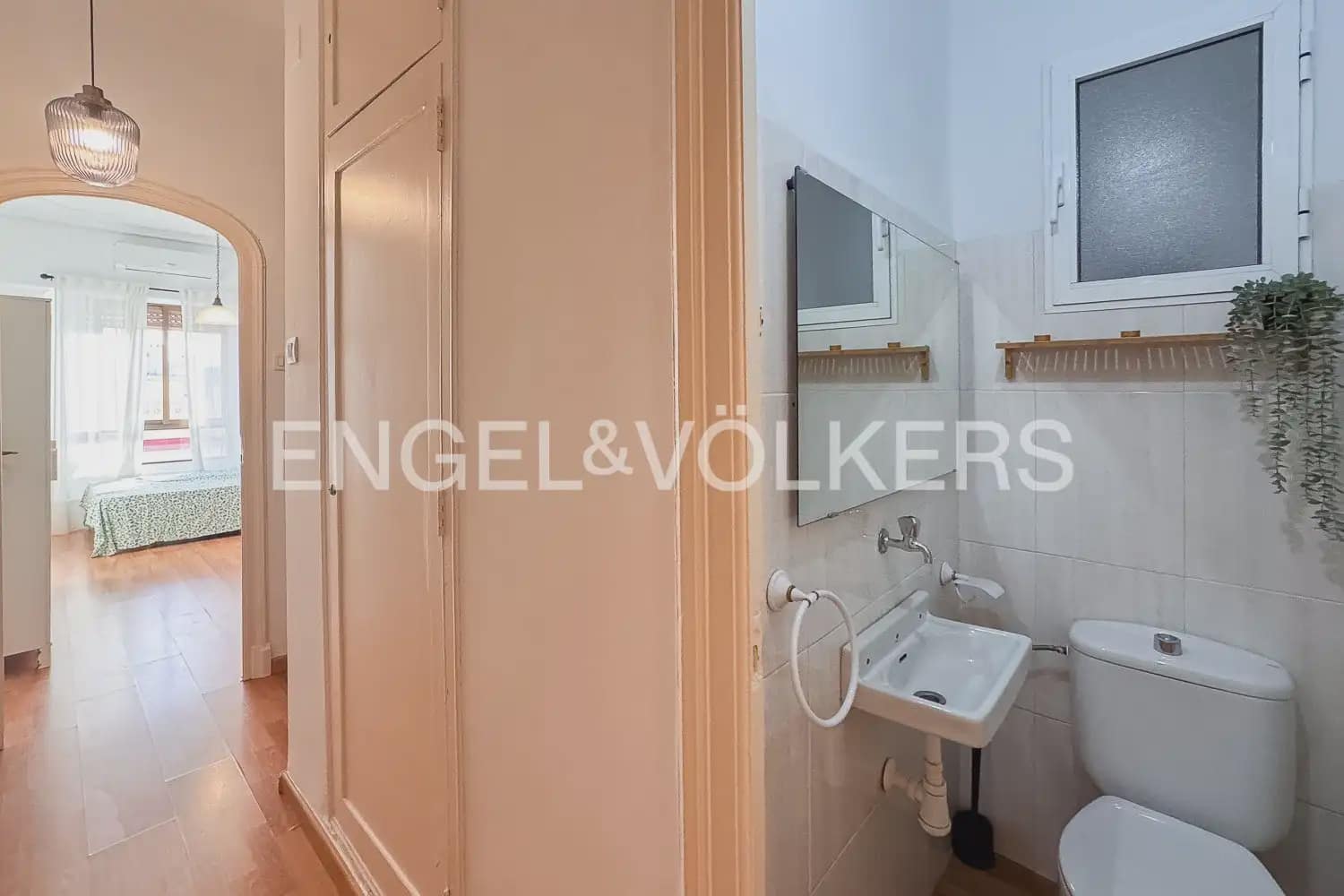 4 soveværelse Lejlighed til leje i Valencia by - € 2.500 (Ref: 10039108)