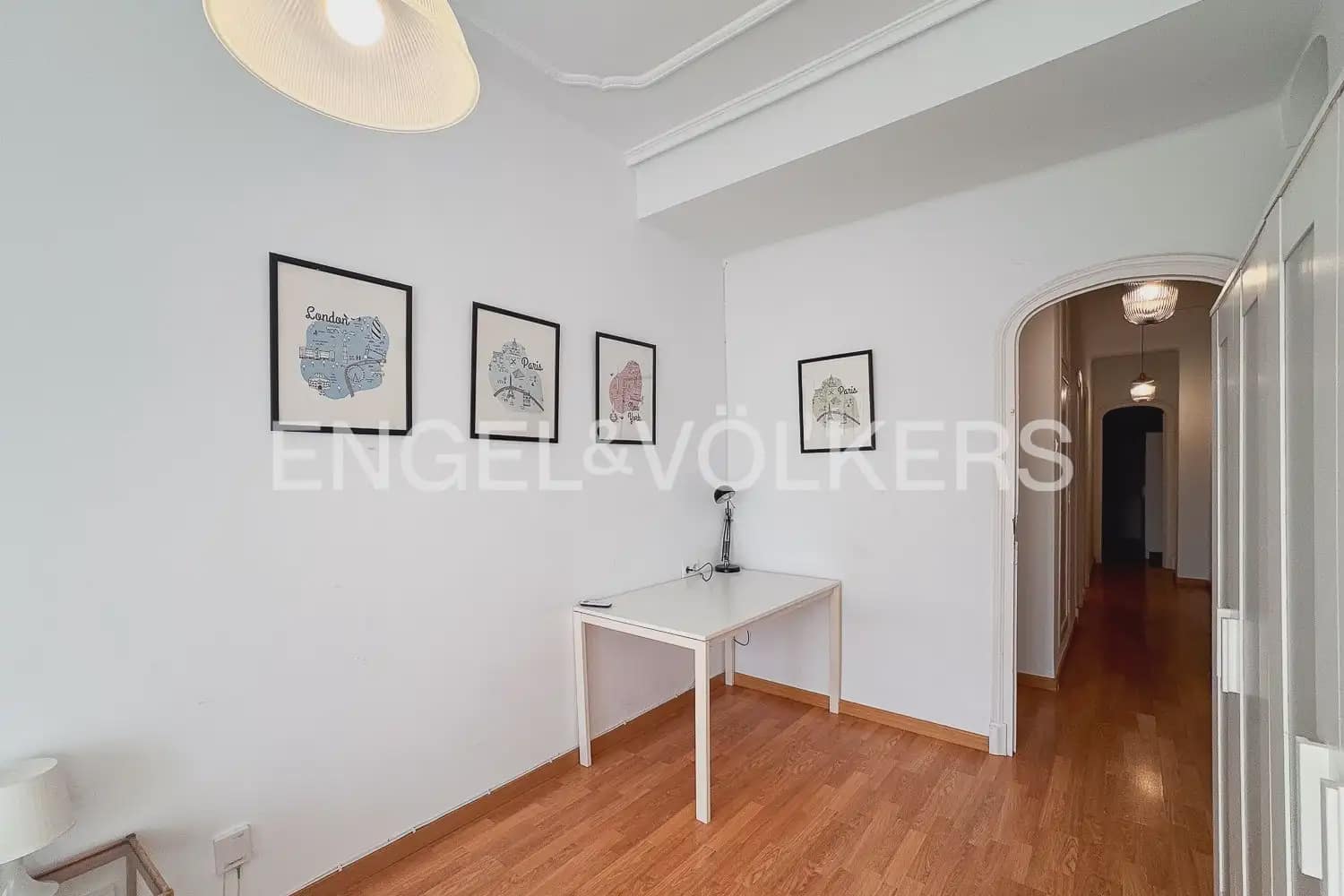 4 soveværelse Lejlighed til leje i Valencia by - € 2.500 (Ref: 10039108)