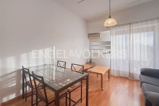 4 bedroom Flat for rent in Russafa, Valencia city - € 2,500 (Ref: 10039108)