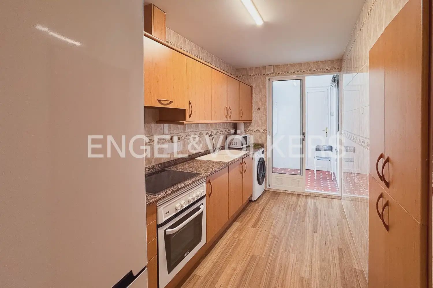 4 soveværelse Lejlighed til leje i Valencia by - € 2.500 (Ref: 10039108)