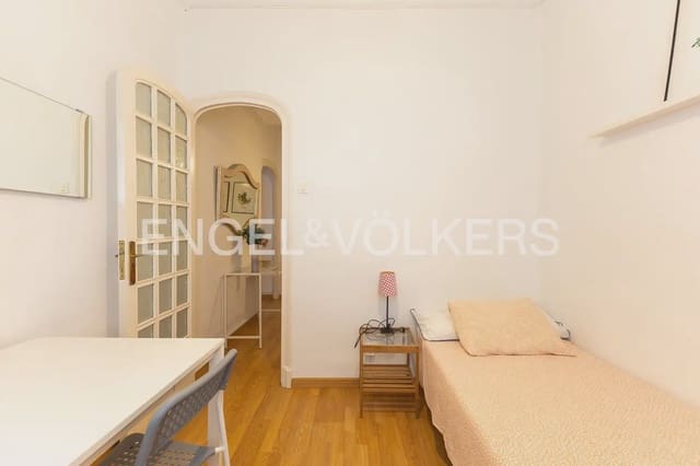 4 Zimmer Wohnung zu vermieten in Russafa, València Stadt - 2.500 € (Ref: 10039108)