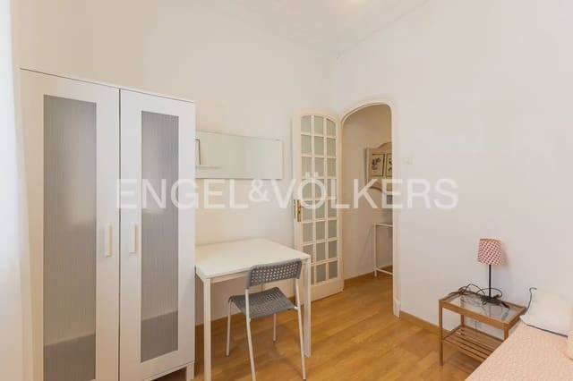 4 Zimmer Wohnung zu vermieten in Russafa, València Stadt - 2.500 € (Ref: 10039108)