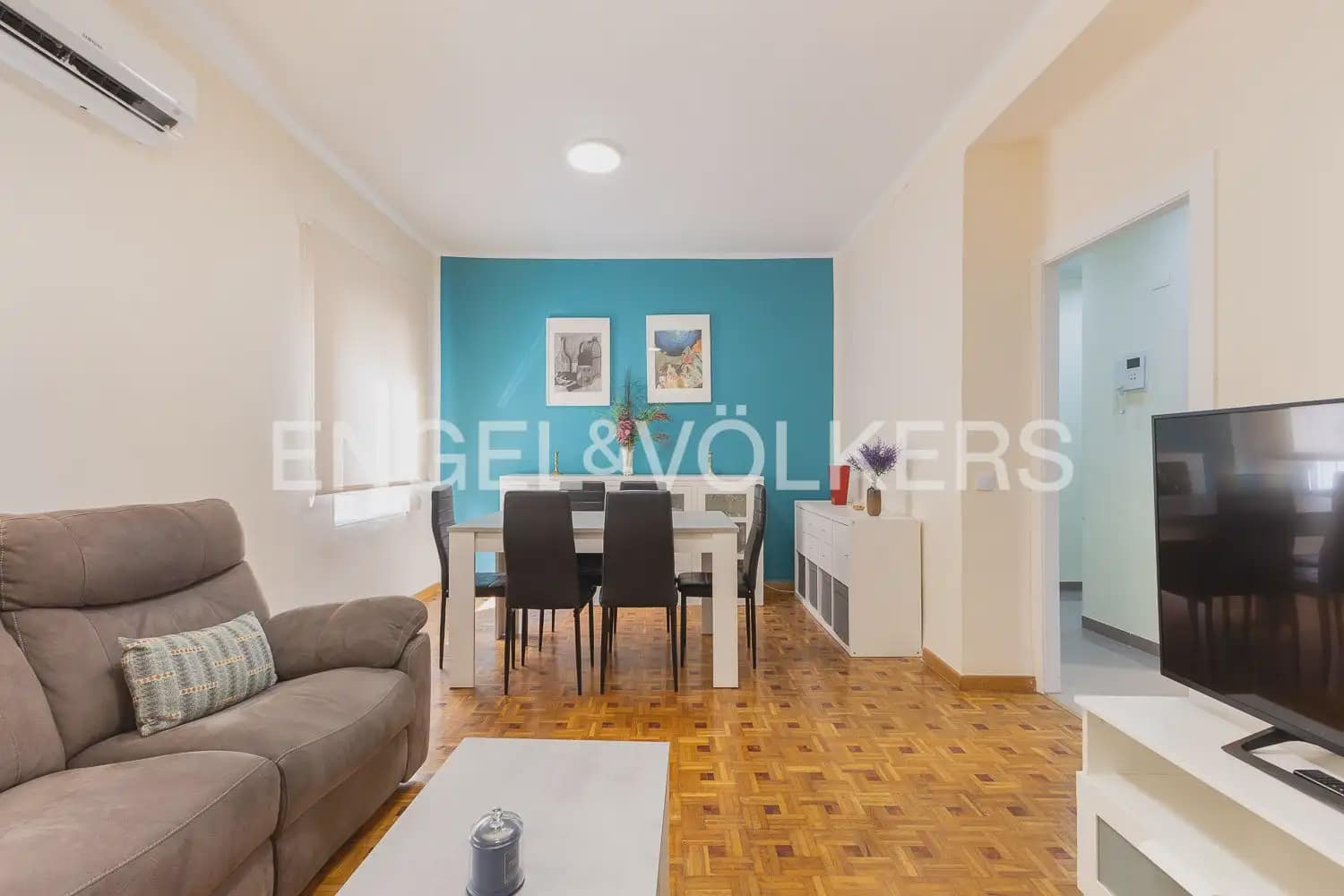 Piso de 3 habitaciones en València ciudad en venta - 299.000 € (Ref: 10039217)