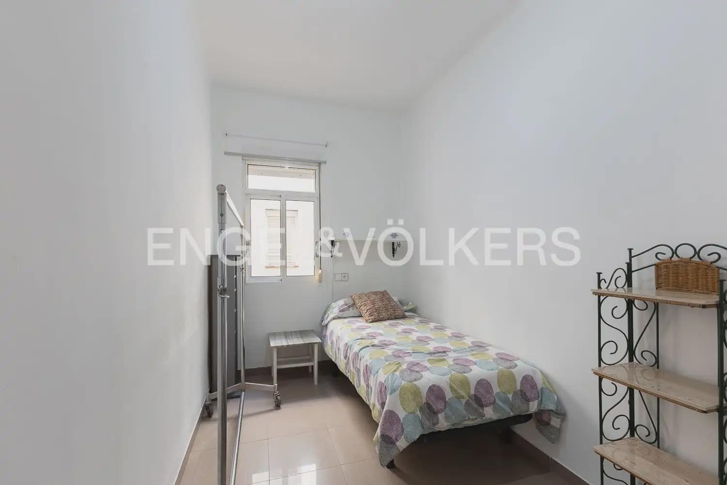 Piso de 3 habitaciones en València ciudad en venta - 299.000 € (Ref: 10039217)