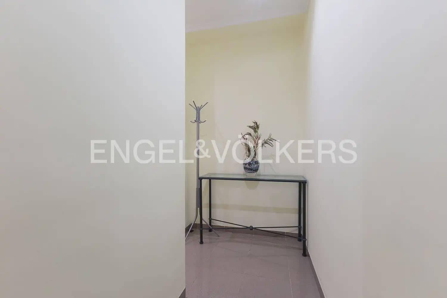 Piso de 3 habitaciones en València ciudad en venta - 299.000 € (Ref: 10039217)