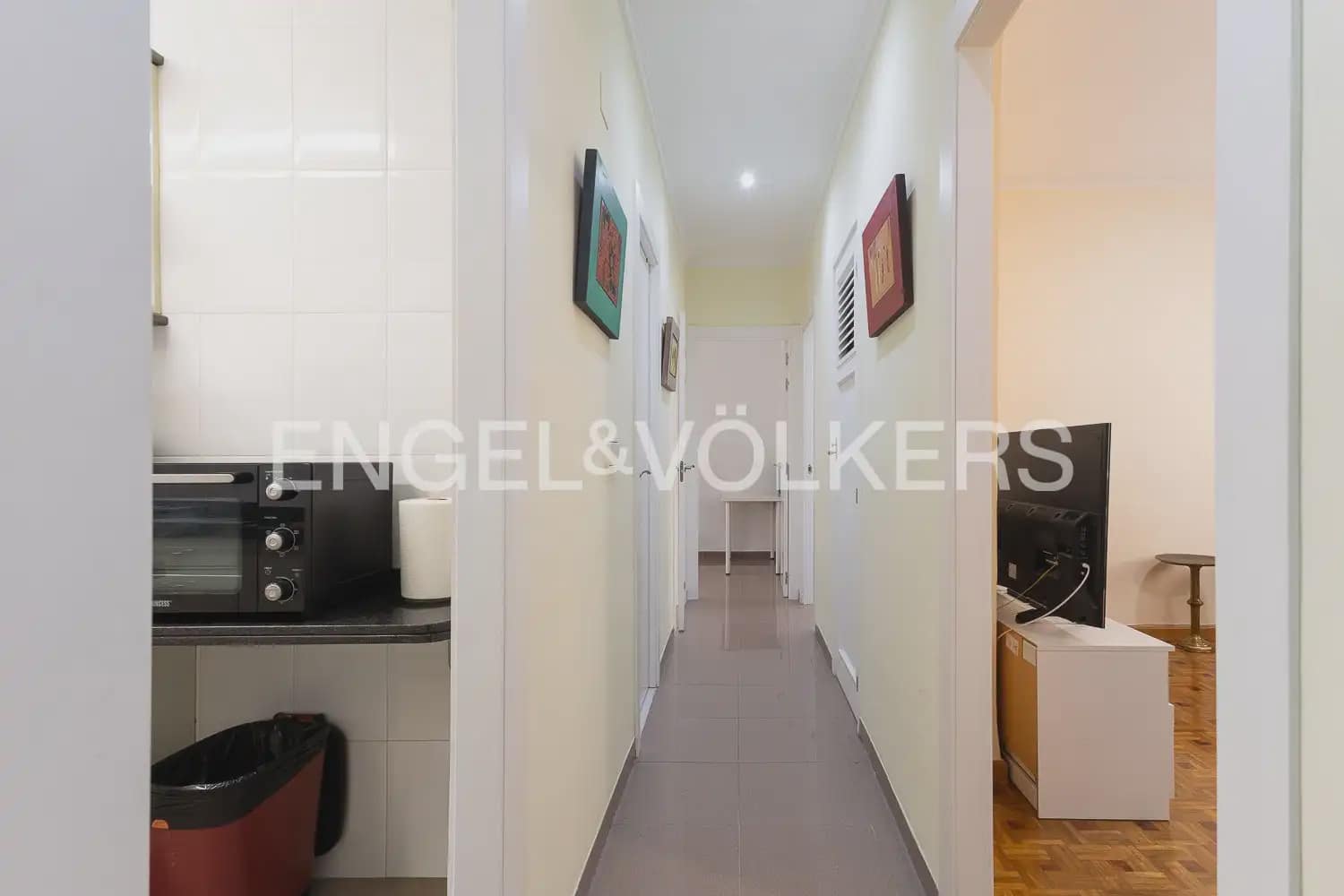Piso de 3 habitaciones en València ciudad en venta - 299.000 € (Ref: 10039217)