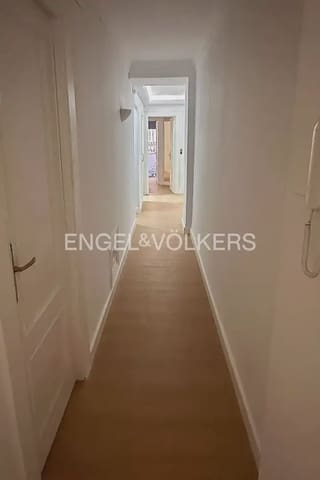 3 slaapkamer Flat te huur in Russafa, Valencia stad met garage - € 2.200 (Ref: 10039218)