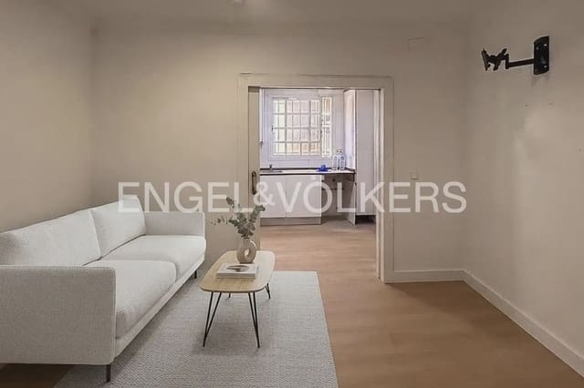 3 slaapkamer Flat te huur in Russafa, Valencia stad met garage - € 2.200 (Ref: 10039218)