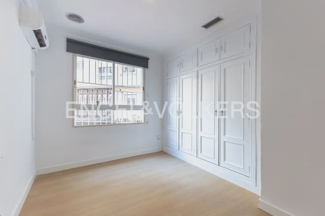 3 sypialnia Mieszkanie do wynajęcia w Russafa, Miasto Walencja z garażem - 2 200 € (Ref: 10039218)
