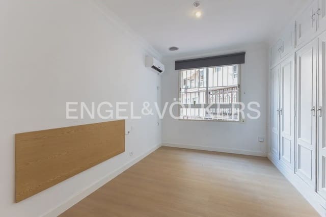 3 sypialnia Mieszkanie do wynajęcia w Russafa, Miasto Walencja z garażem - 2 200 € (Ref: 10039218)