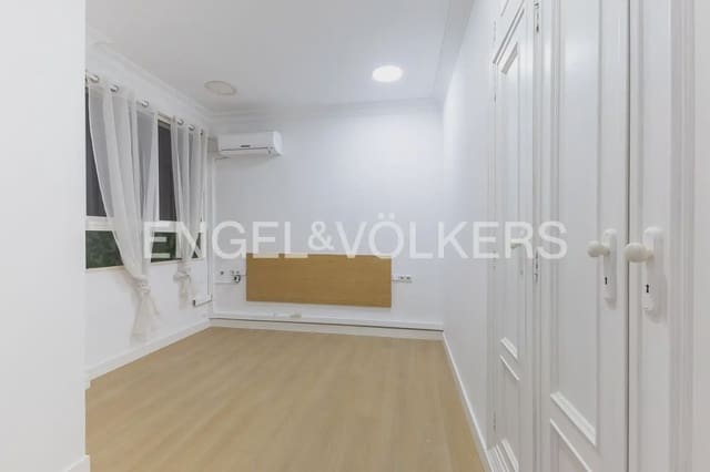 3 sypialnia Mieszkanie do wynajęcia w Russafa, Miasto Walencja z garażem - 2 200 € (Ref: 10039218)