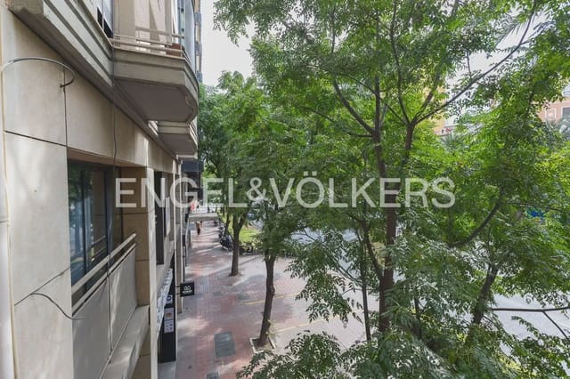 3 sypialnia Mieszkanie do wynajęcia w Russafa, Miasto Walencja z garażem - 2 200 € (Ref: 10039218)