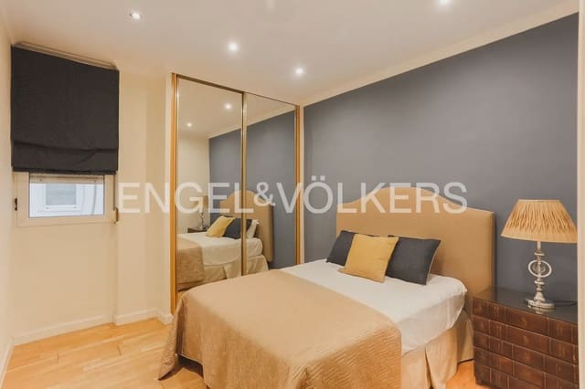 4 slaapkamer Flat te huur in La Gran Via, Valencia stad - € 2.900 (Ref: 10039283)