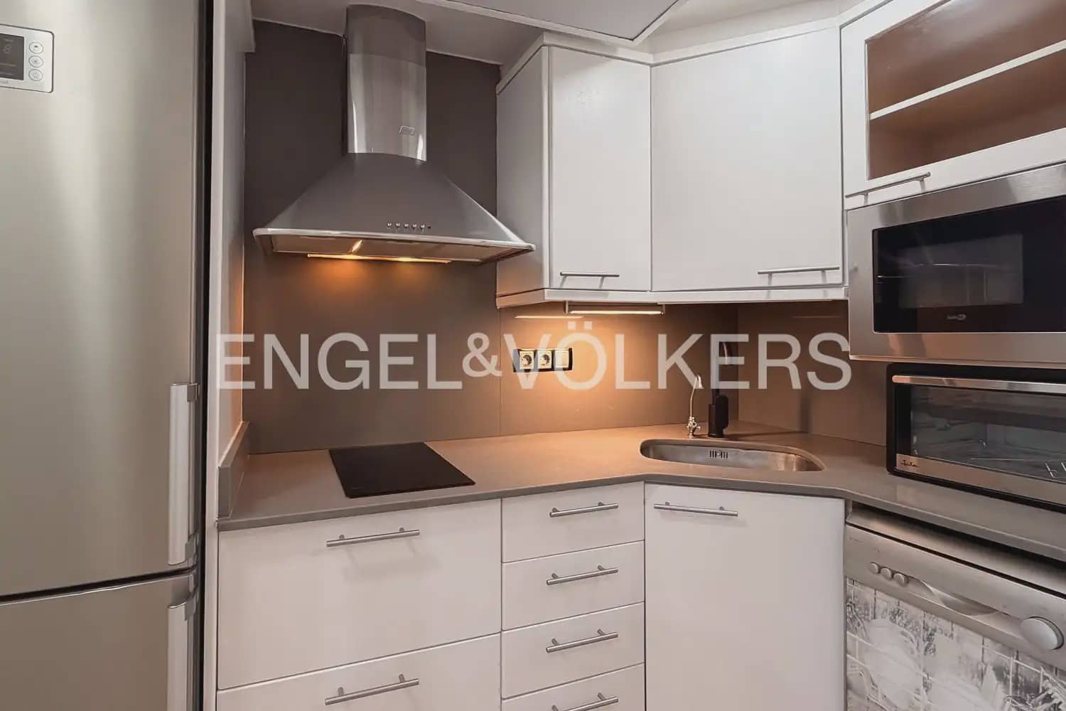 2 sovrum Lägenhet att hyra i Valencia stad - 1 450 € (Ref: 10041585)