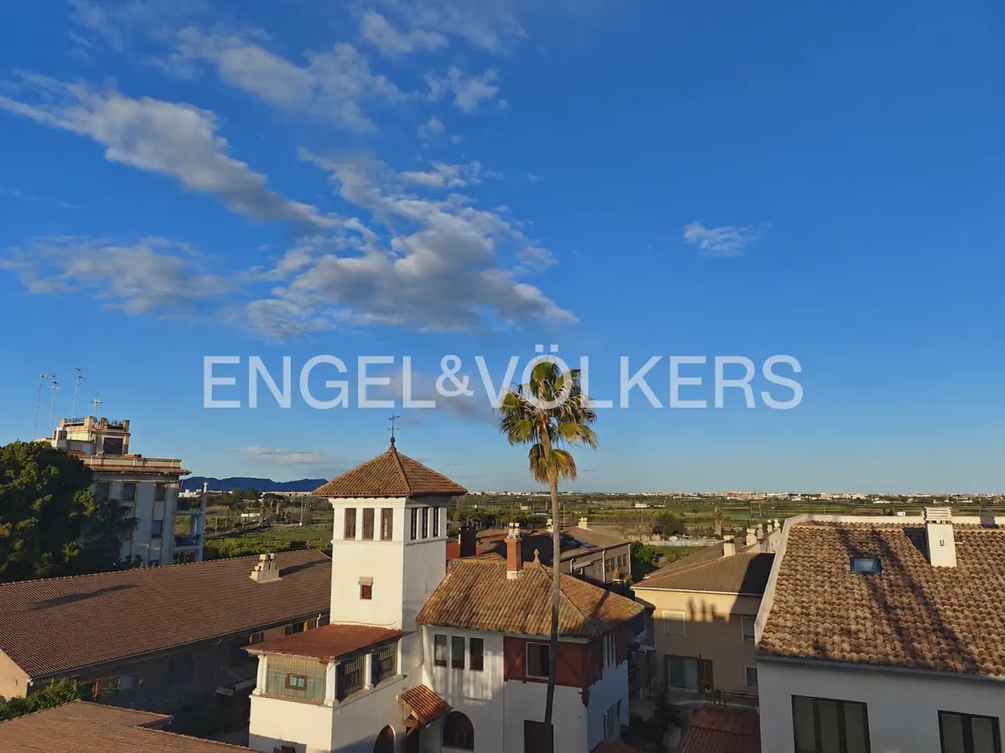 4 bedroom Penthouse for sale in Godella with pool garage - € 433,000 (Ref: 10041586)