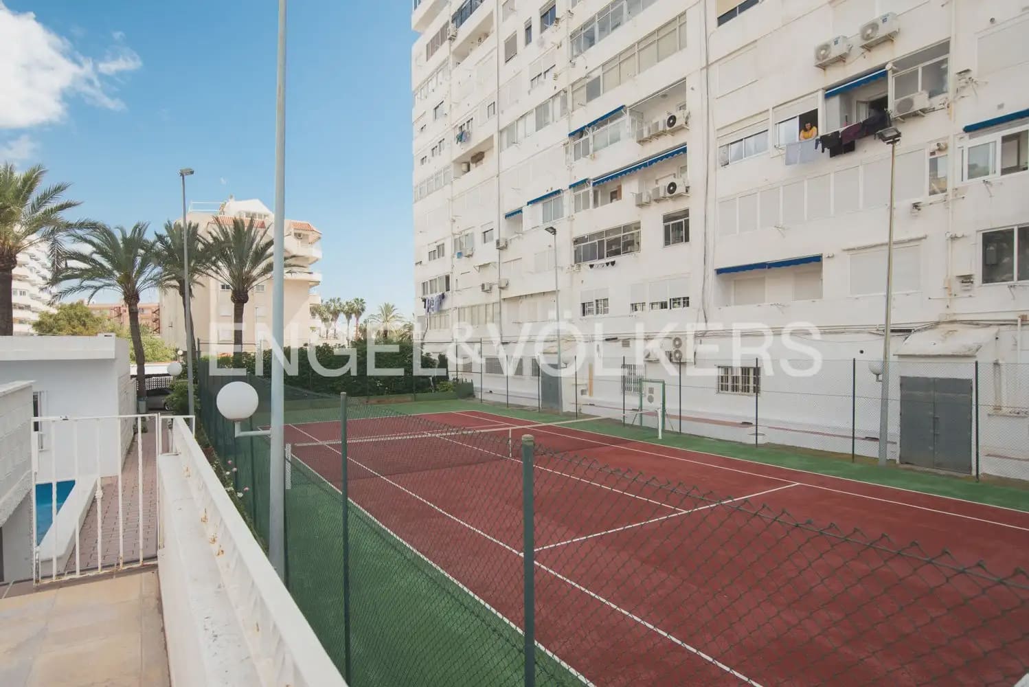 3 bedroom Flat for rent in La Pobla de Farnals with pool - € 1,600 (Ref: 10041786)
