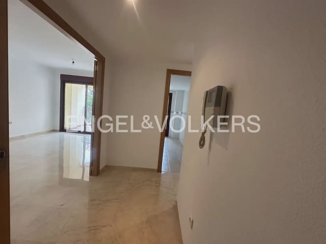 Appartement de 2 chambres à louer à Penya-Roja, Valence ville - 2 000 € (Ref: 10041787)