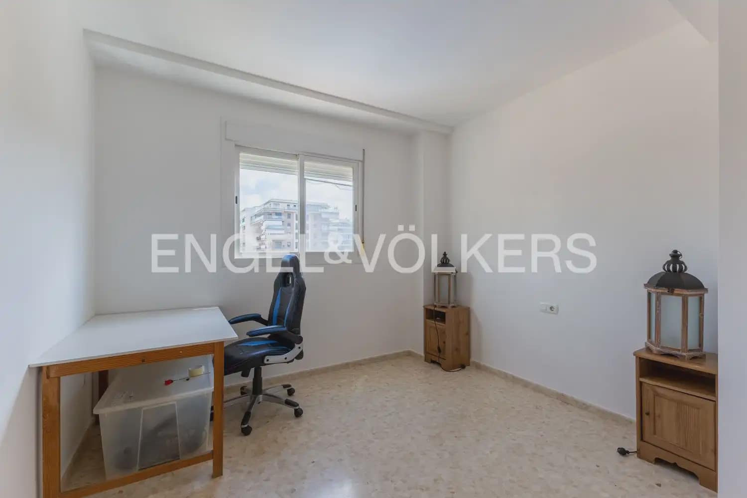 4 soverom Leilighet til leie i Paterna med svømmebasseng garasje - € 1 600 (Ref: 10041788)
