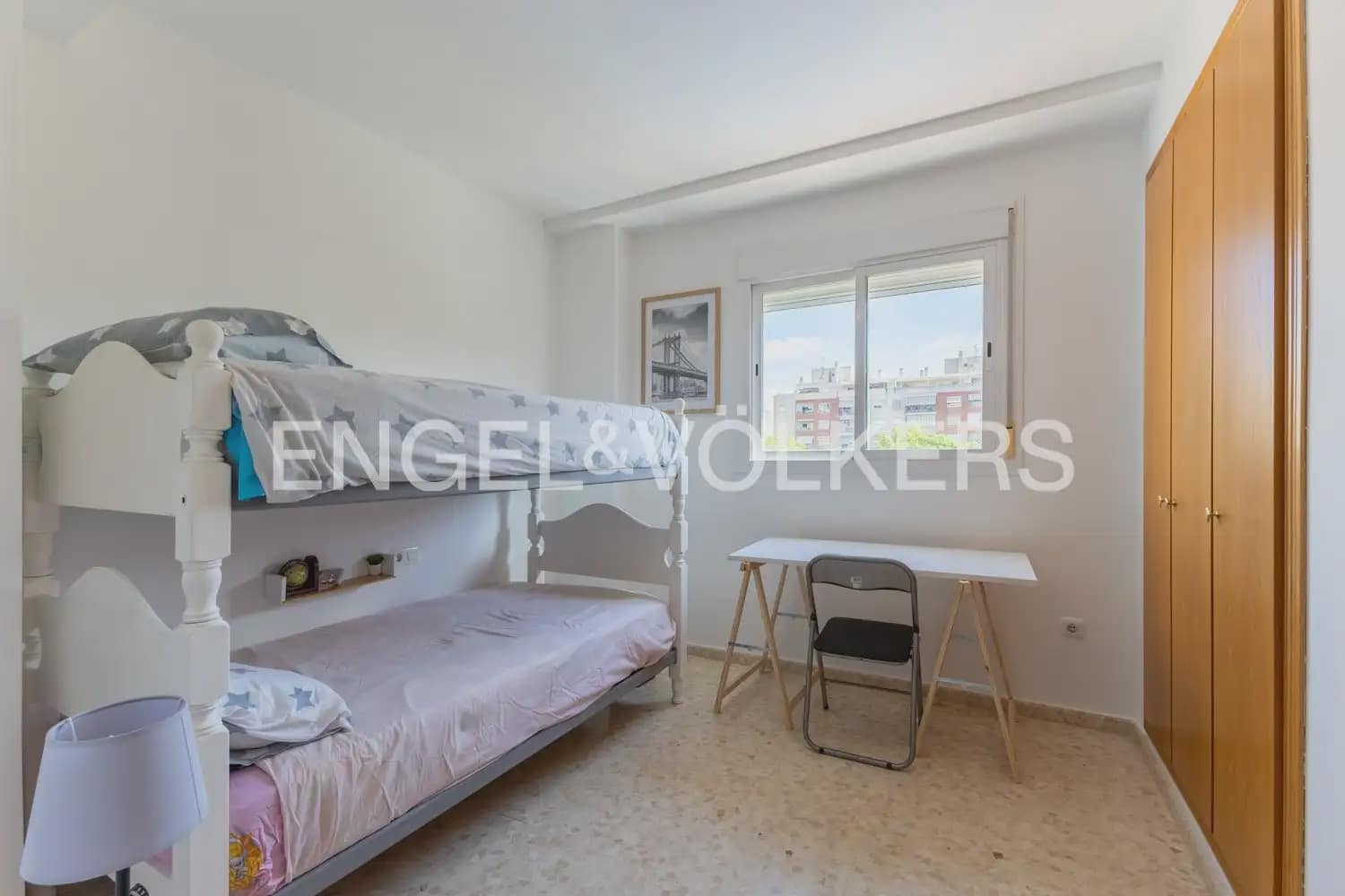 4 soverom Leilighet til leie i Paterna med svømmebasseng garasje - € 1 600 (Ref: 10041788)