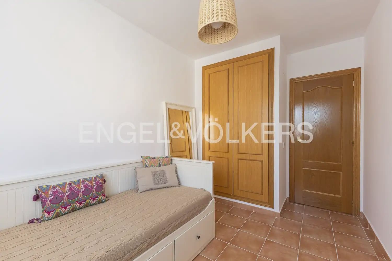 3 camera da letto Casa da affittare in Tavernes Blanques con piscina garage - 2.300 € (Rif: 10041789)