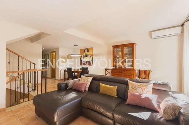 3 camera da letto Casa da affittare in Tavernes Blanques con piscina garage - 2.300 € (Rif: 10041789)