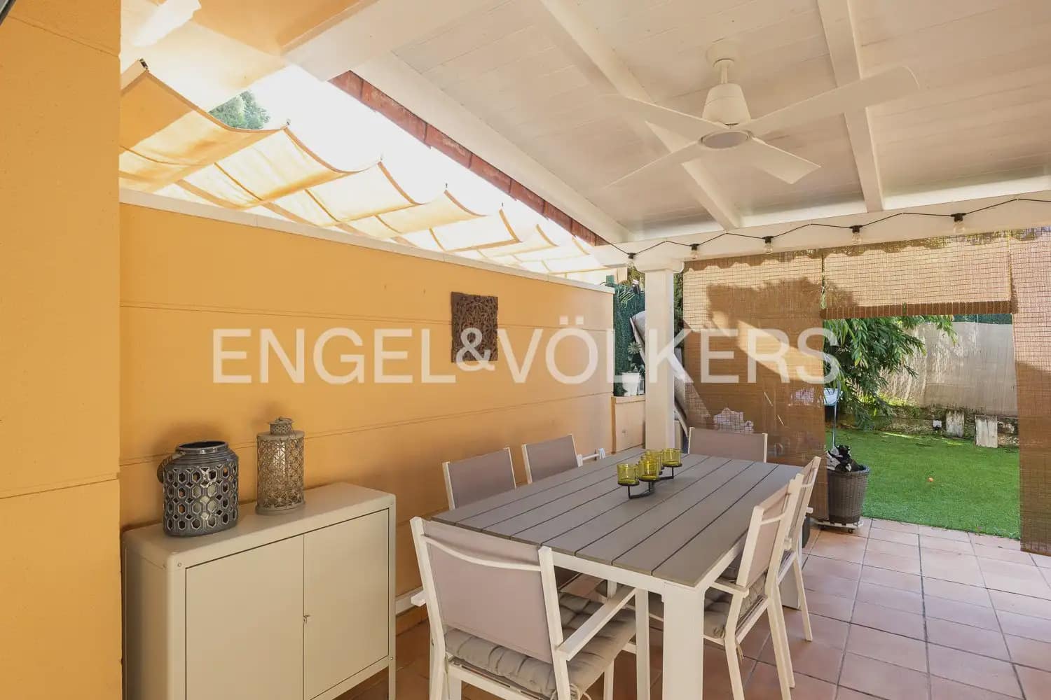 3 camera da letto Casa da affittare in Tavernes Blanques con piscina garage - 2.300 € (Rif: 10041789)