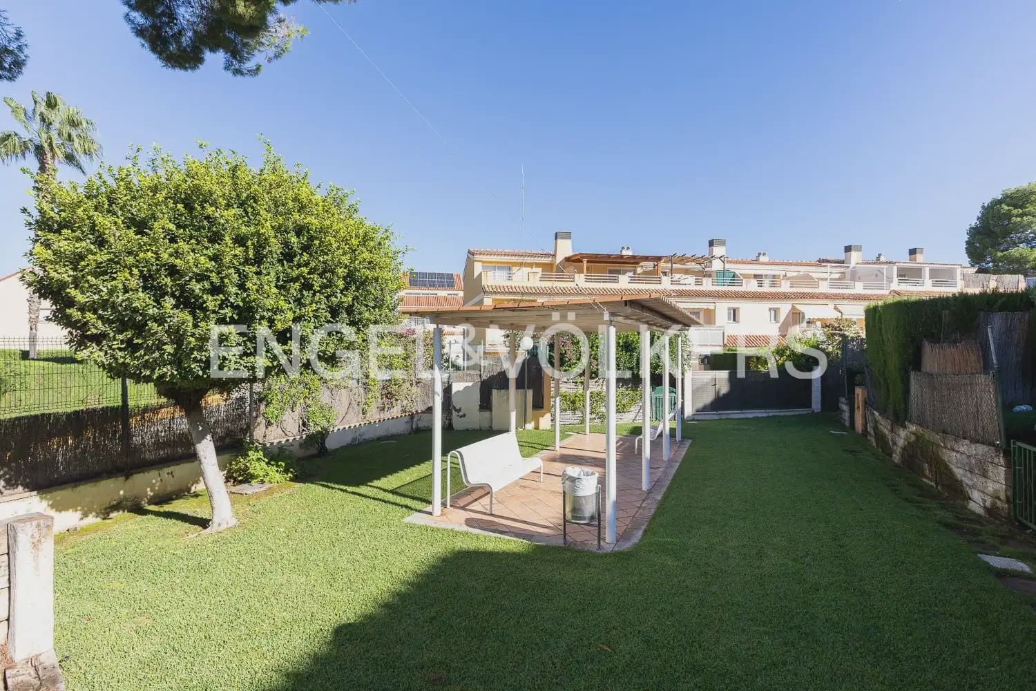 3 camera da letto Casa da affittare in Tavernes Blanques con piscina garage - 2.300 € (Rif: 10041789)