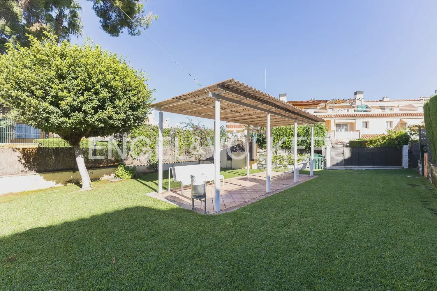 3 camera da letto Casa da affittare in Tavernes Blanques con piscina garage - 2.300 € (Rif: 10041789)