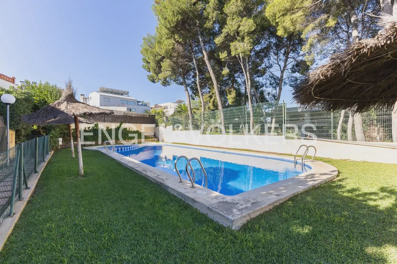 3 camera da letto Casa da affittare in Tavernes Blanques con piscina garage - 2.300 € (Rif: 10041789)