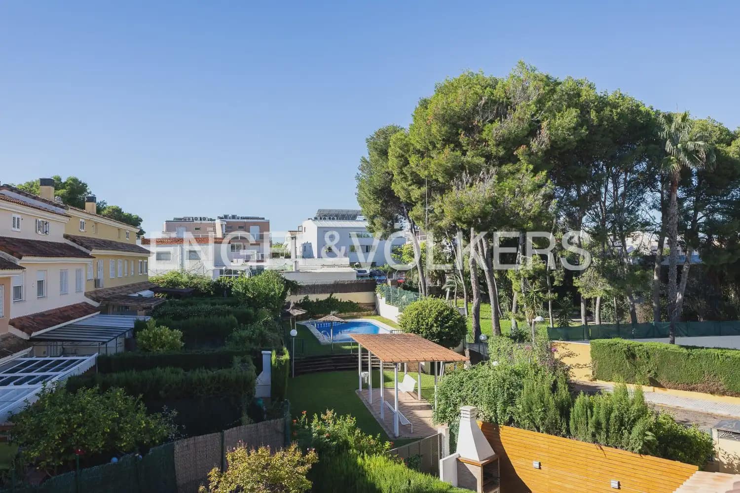 3 camera da letto Casa da affittare in Tavernes Blanques con piscina garage - 2.300 € (Rif: 10041789)
