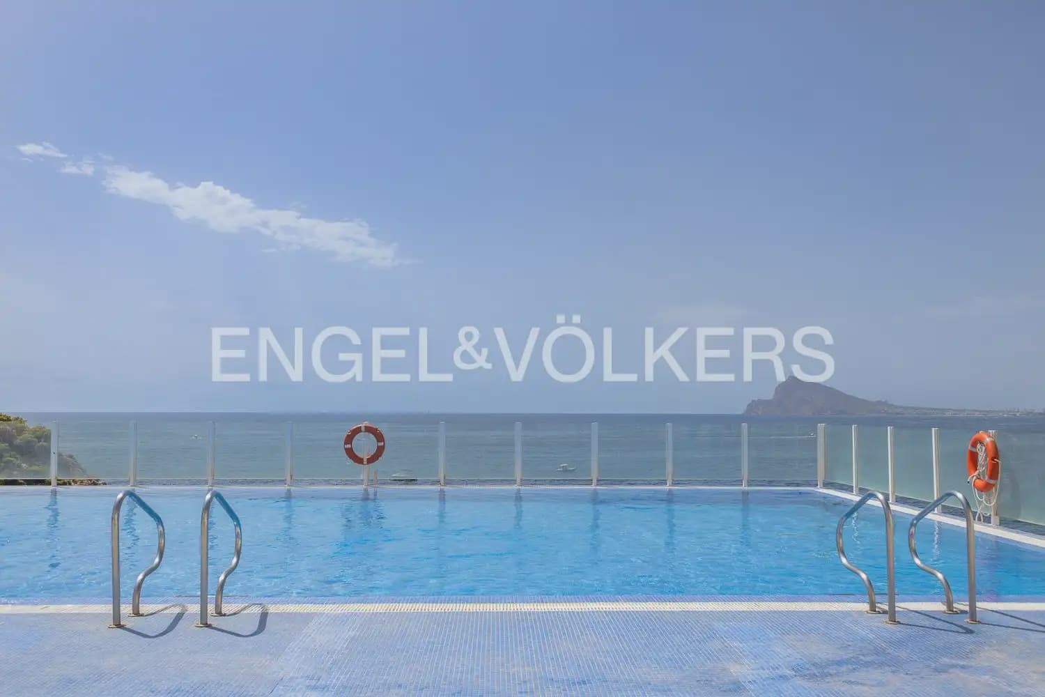 2 slaapkamer Flat te huur in Altea met zwembad garage - € 1.400 (Ref: 10041929)
