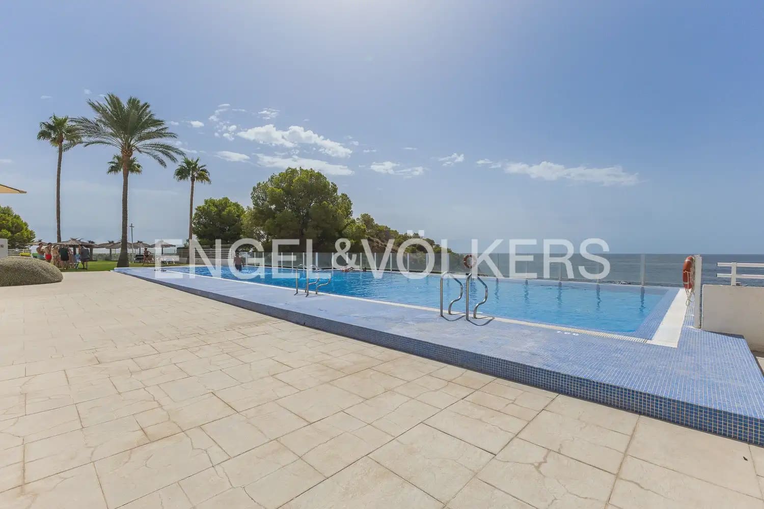 2 slaapkamer Flat te huur in Altea met zwembad garage - € 1.400 (Ref: 10041929)