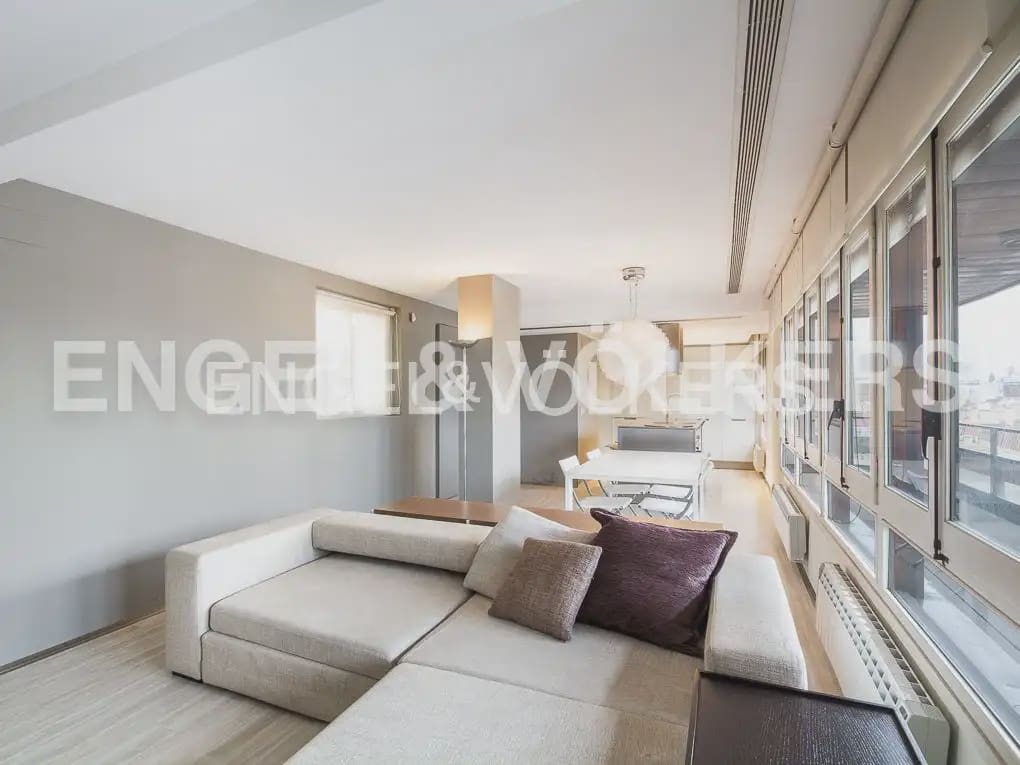 1 soveværelse Lejlighed til salg i Valencia by med garage - € 875.000 (Ref: 10041930)
